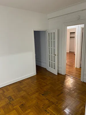 Rented by Peter R. Hungerford, LREB | media 24