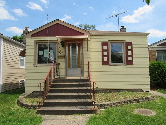 1st image of 8247 W Forest Preserve Ave