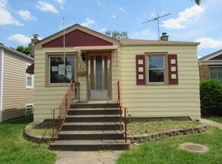 8247 W Forest Preserve Ave, Chicago, IL