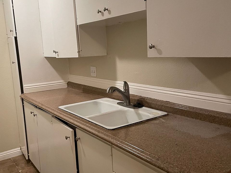 1st image of 211 N Maryland Pkwy Unit C