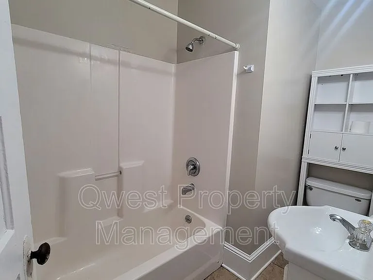 46 National Ave SW — Photo 6