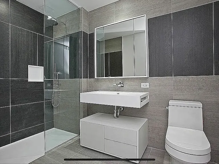 540 W 49th St #107N — Photo 2