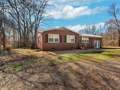 740 Keowee Rd, Iva, SC, 29655