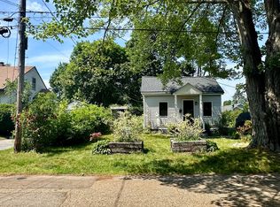 19 Arbutus Ave, South Portland, ME 04106