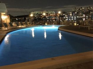 100 Golden Isles Dr APT 1209, Hallandale Beach, FL 33009