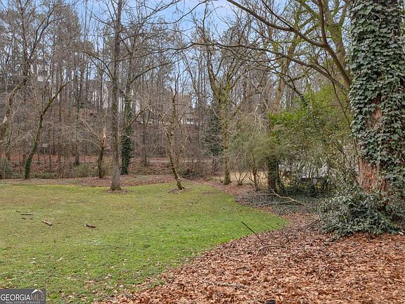 5th image of 1739 Wayland Cir