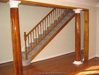 Columns & Stairs