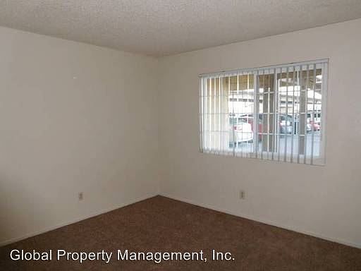 4th image of 18400 Montezuma St