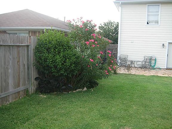 5th image of 15218 Grassington Dr