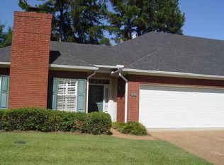 122 Springtree Dr, Brandon, MS 39042
