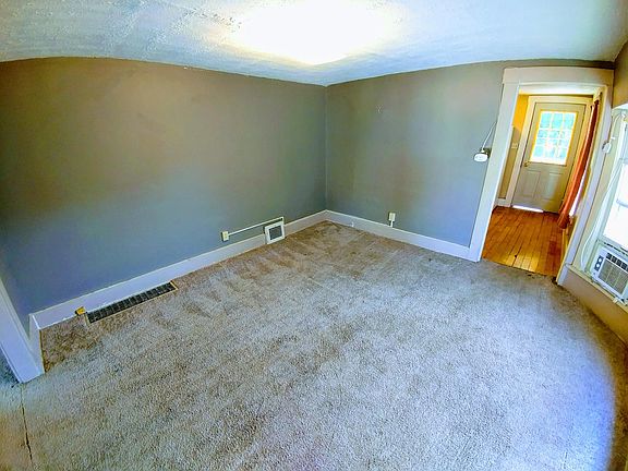 5th image of 1330 Louisiana Ave NW #2