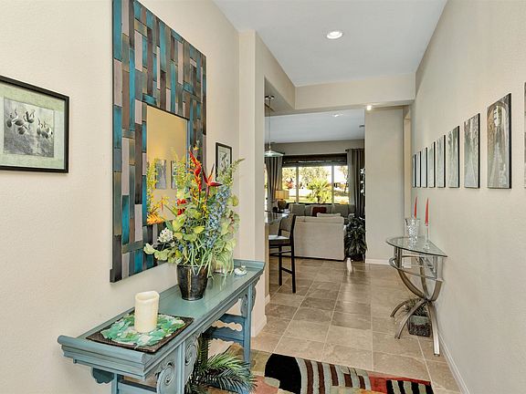 5th image of 81192 Avenida Lorena