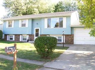 1805 Jacobssen Dr, Normal, IL 61761