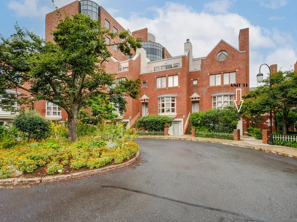31 Temple Ct #31, New Haven, CT 06511