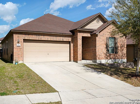 3rd image of 10908 Almond Crest Dr