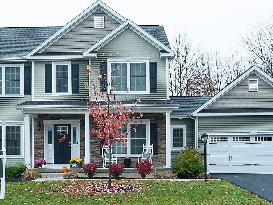 1st image of 4 Fenlon Ln