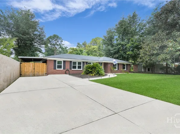 17 Regent Drive, Savannah, GA 31406