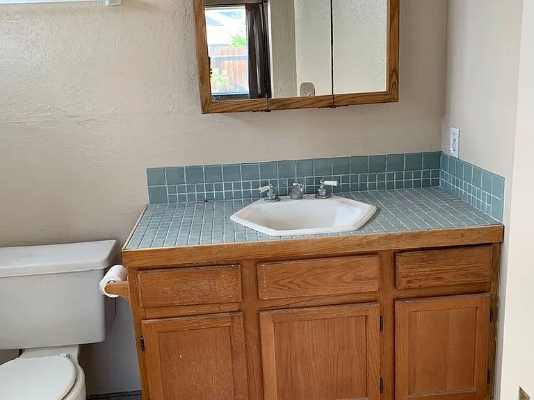321 Thomsen Rd — Photo 8