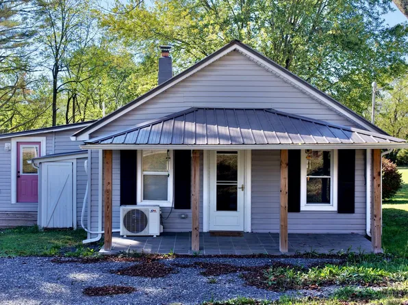 12530 Midland Trl, Crawley, WV 24931