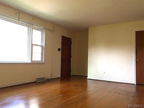 2nd image of 627 Willomett Ave