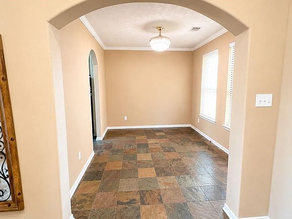 4th image of 1738 Palmetto Park Dr