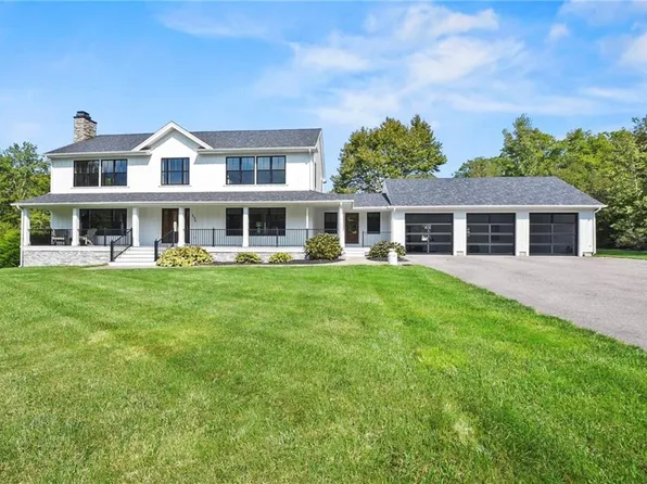 170 Saxony Ave, Tiverton, RI 02878