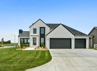 11502 E Winston St, Wichita, KS 67226