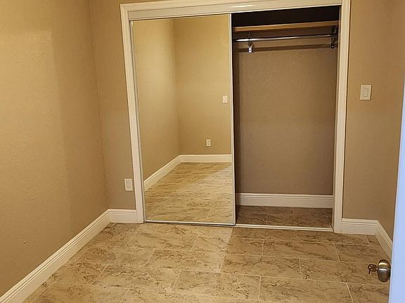 5th image of 3321 E Atlantic Dr #B