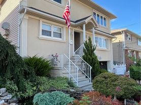 103 Maitland Pl, Garfield, NJ