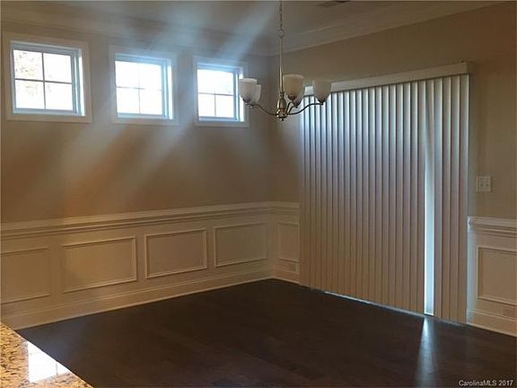 4th image of 3835 Norman View Dr