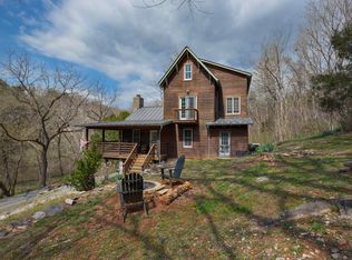 125 Millers Landing Ln, Glasgow, VA 24555