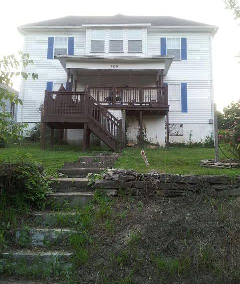 1st image of 760 Hillcrest Ave