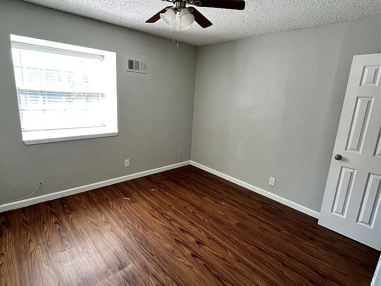 4906 W Gate Blvd #104 — Photo 9