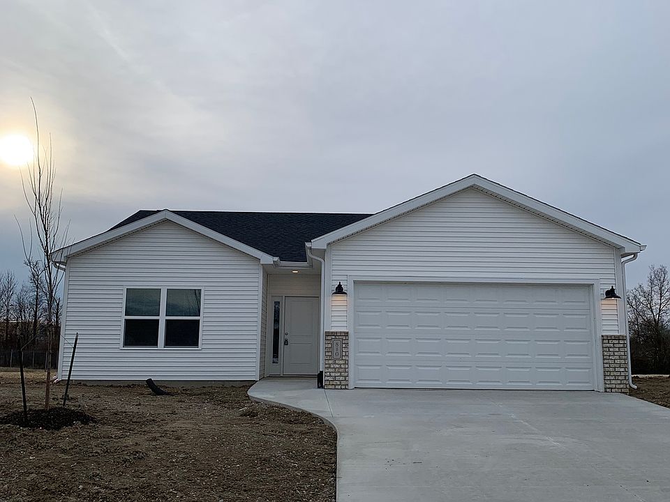1st image of 810 S Melody Cir