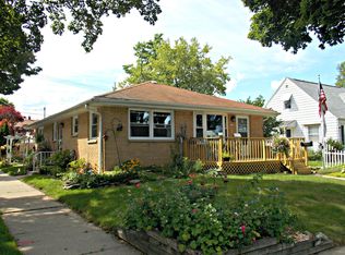 3903 N 82nd St, Milwaukee, WI 53222