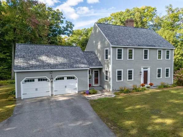 90 Deer Run Road, Henniker, NH 03242