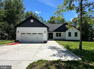 4000 Lakeview Pkwy, Locust Grove, VA 22508