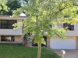4823 Vermilion Dr, Saint Louis, MO