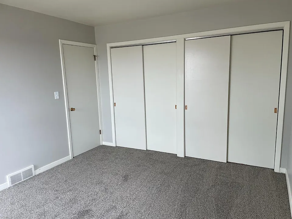 Unit Photo