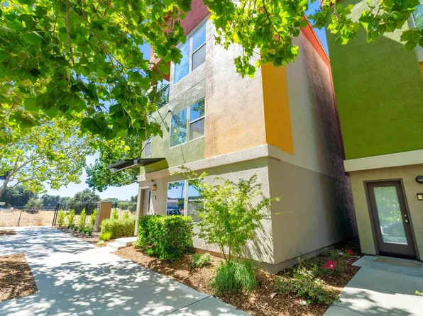 903 Graphite Ln, West Sacramento, CA 95691