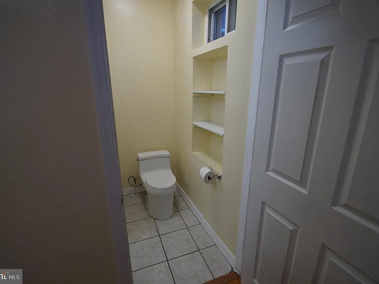 709 S 20th St #2R — Photo 7