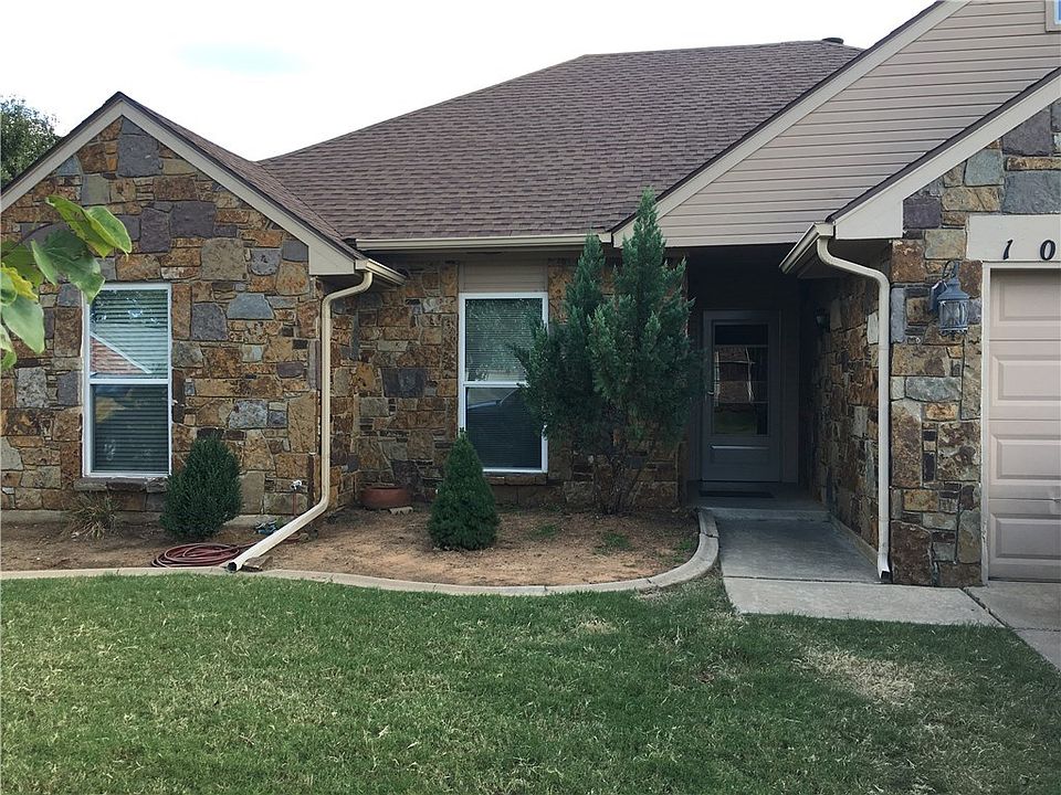 2nd image of 10504 Willow Ridge Dr