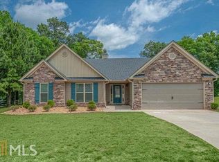 121 Ingobert Pl, Bogart, GA 30622