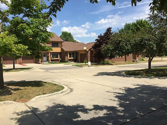 4th image of 1367 Leisure Dr