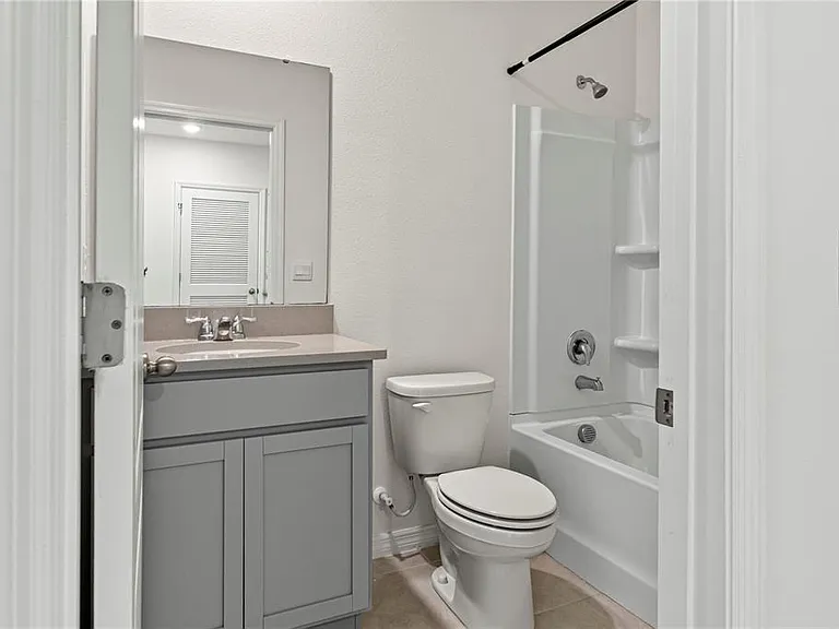 1773 Rock Elm Rd — Photo 15