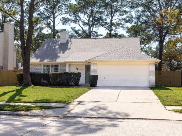 15907 Meadow Village Dr, Houston, TX 77095