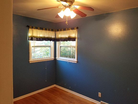 3rd image of 5848 S Honey Creek Dr