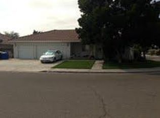 1495 W Malone St, Hanford, CA 93230