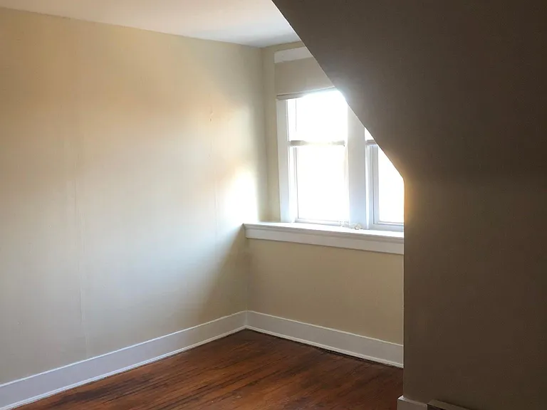 1419 Colonial Ave #3 — Photo 8