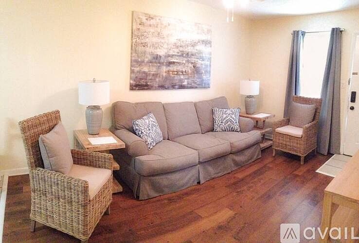1st image of 1307 Redwood Ln Unit 206
